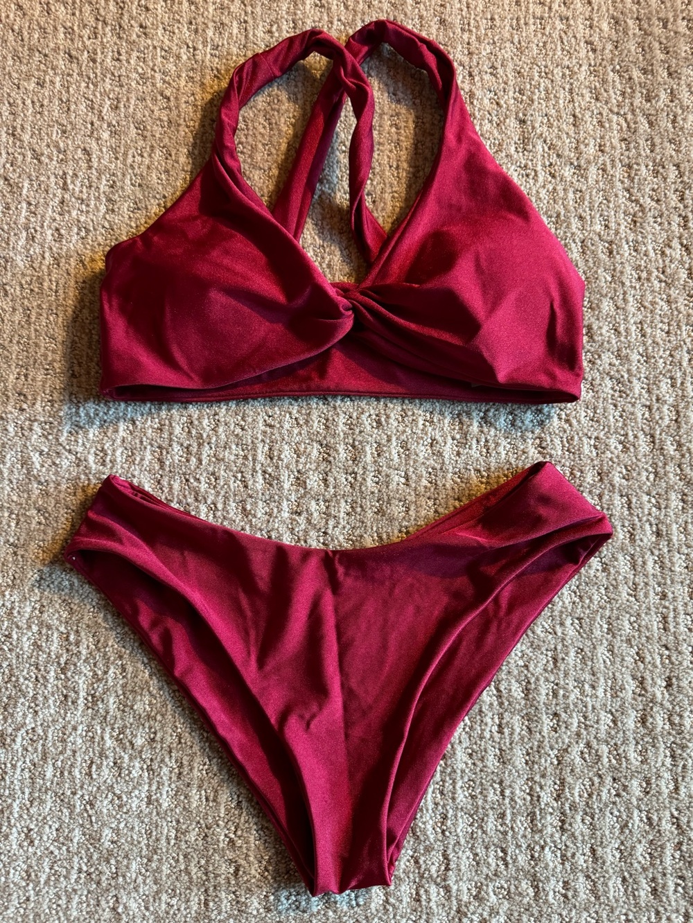 Romwe Small Twist Front Halter Bikini Set - Deep Wine